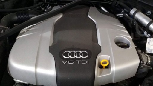 Audi Q7 3.0L V6 (CRCA) - Внешний вид двигателя 1