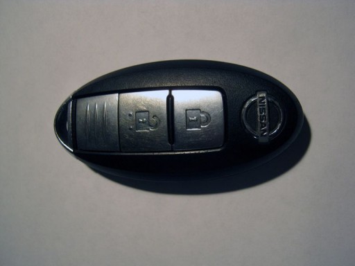 Nissan Note 2007 - Внешний вид ключа 1