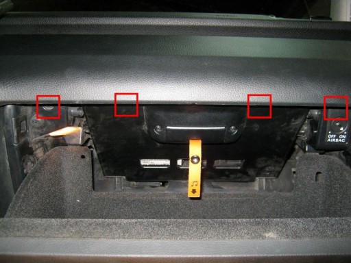 VW Passat CC - Снятие (вещевого ящика) бардачка
